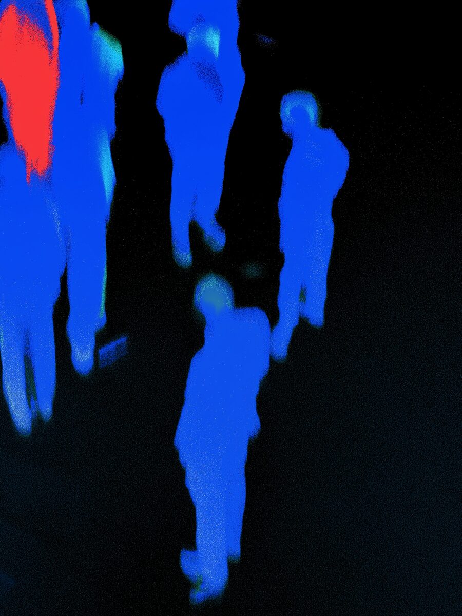 Thermal image of a crowd at distance